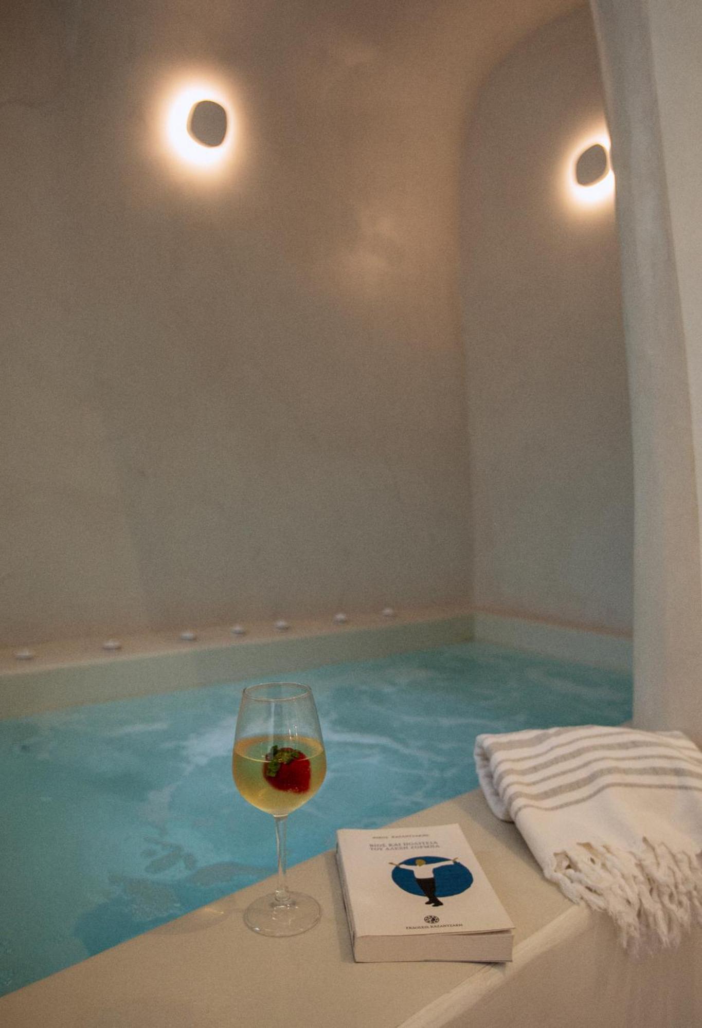 קרטראדוס Utopia Villas Santorini מראה חיצוני תמונה